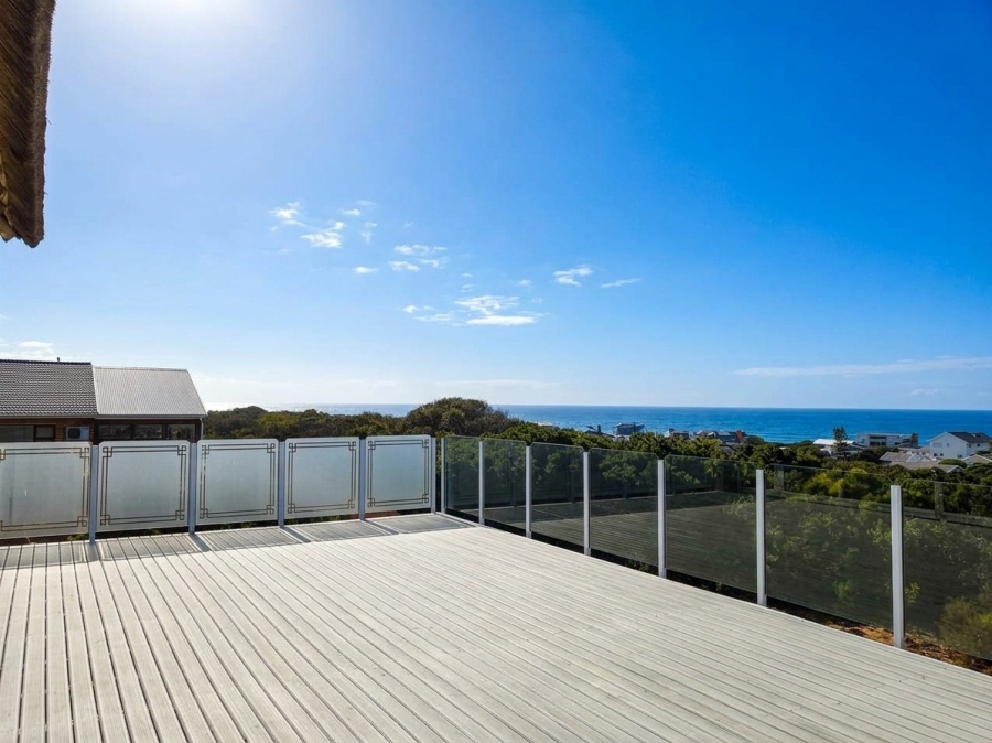 3 Bedroom Property for Sale in Cannon Rocks Eastern Cape